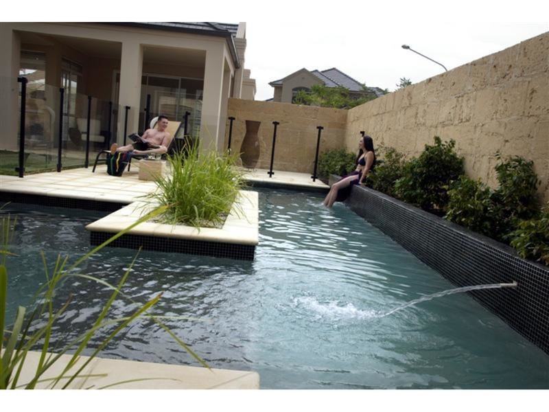 5 Queens Court, Castle Hill NSW 2154