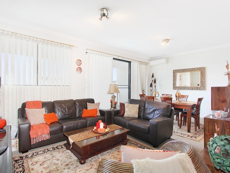 8/53-59 Balmoral Road, Northmead NSW 2152
