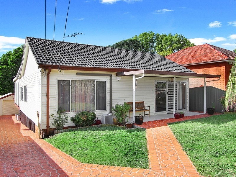 19 Bradley Avenue, Berala NSW 2141