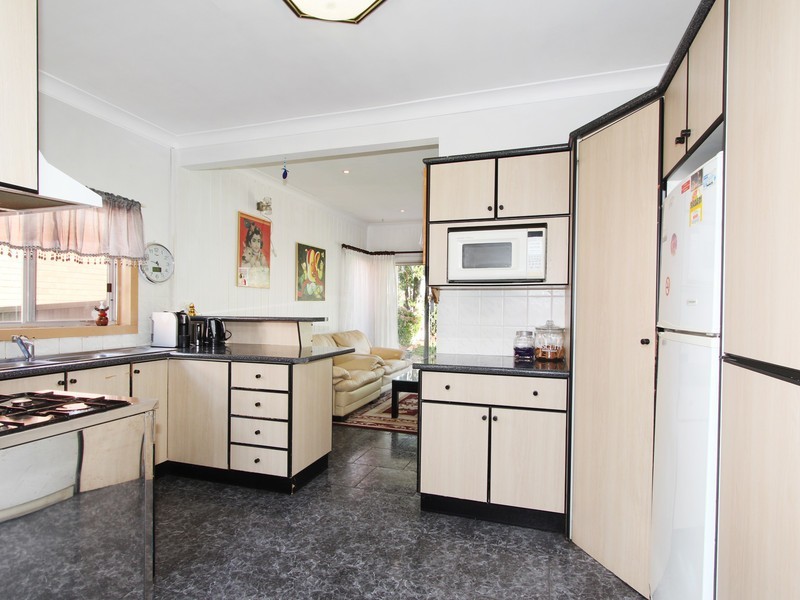 19 Bradley Avenue, Berala NSW 2141