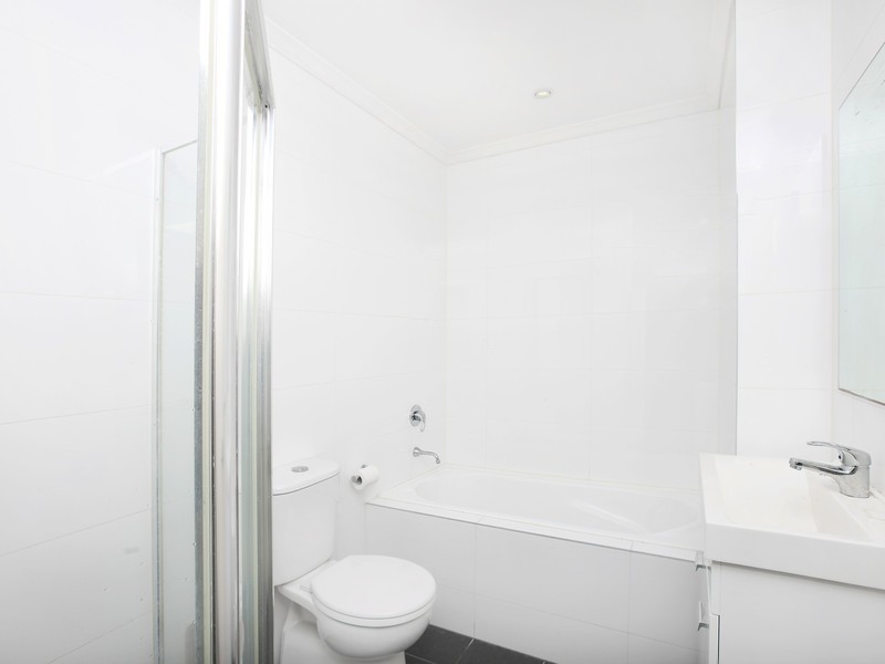 24/29-33 Darcy Road, Westmead NSW 2145