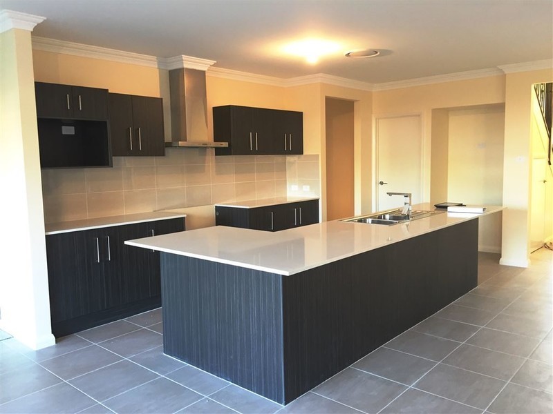 37 Stonecutters Drive, Colebee NSW 2761