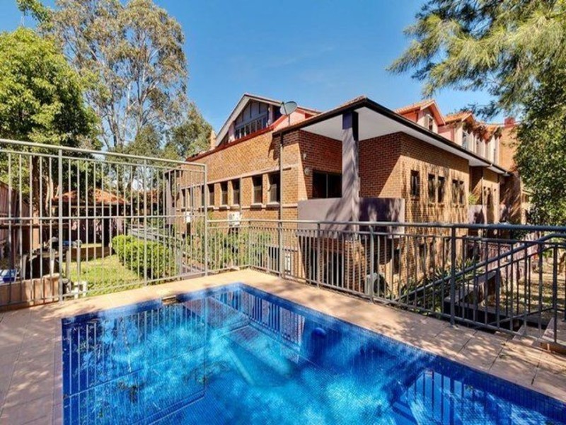 13/44-46 Cecil Avenue, Castle Hill NSW 2154