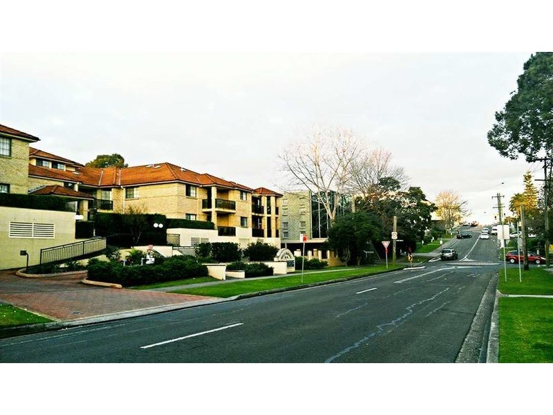 13/44-46 Cecil Avenue, Castle Hill NSW 2154