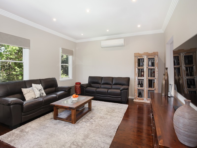 32 Allambie Avenue, Northmead NSW 2152