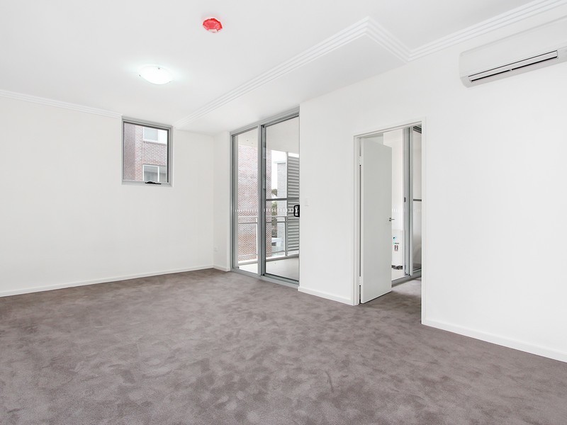 8/29 St Ann Street, Merrylands NSW 2160