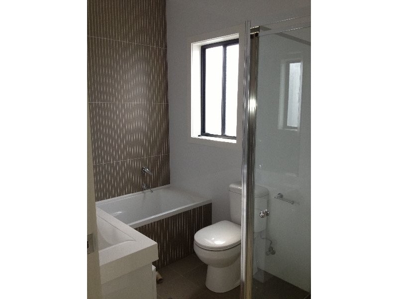 23 Hampden Rd, South Wentworthville NSW 2145