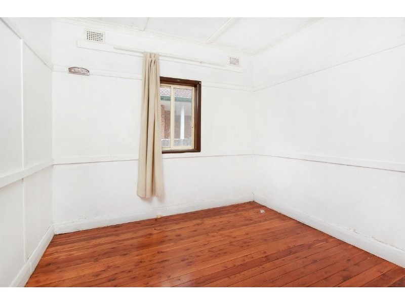 37 William Street, Granville NSW 2142