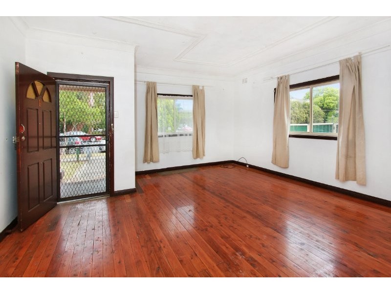 37 William Street, Granville NSW 2142