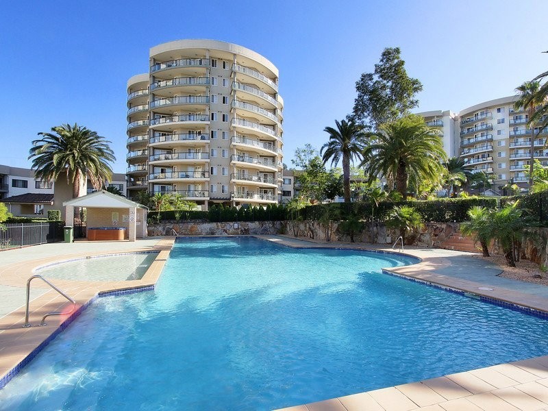 901 91-101C Bridge Rd, Westmead NSW 2145