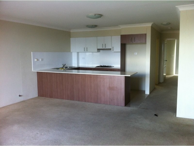 27/8-14 Bosworth Street, Richmond NSW 2753
