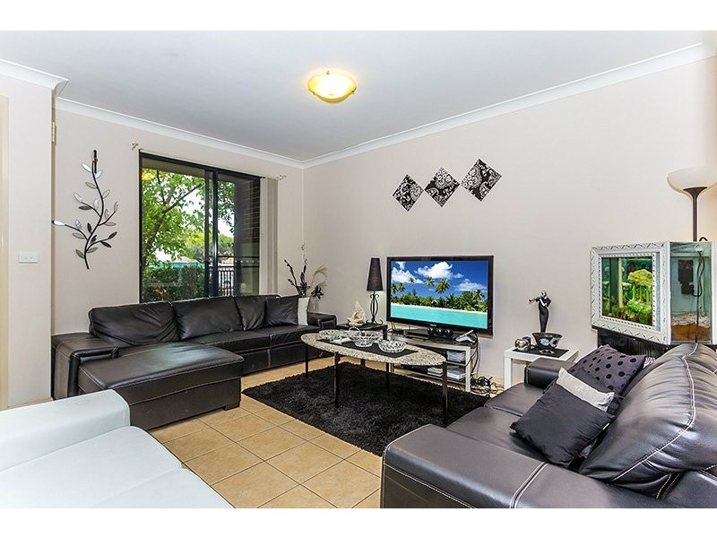 2/1-5 Chiltern Road, Guildford NSW 2161