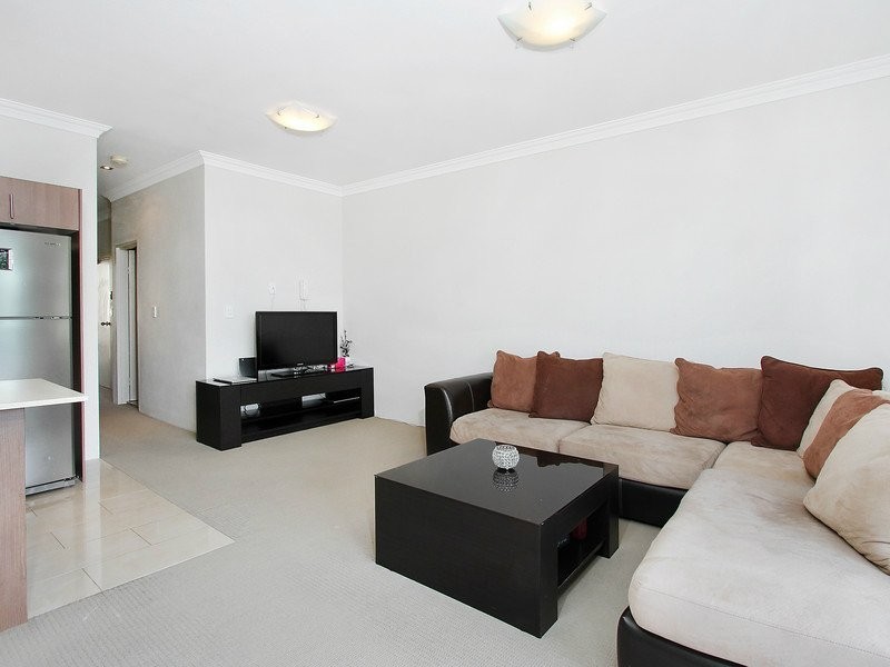 15/3-5 Talbot Road, Guildford NSW 2161