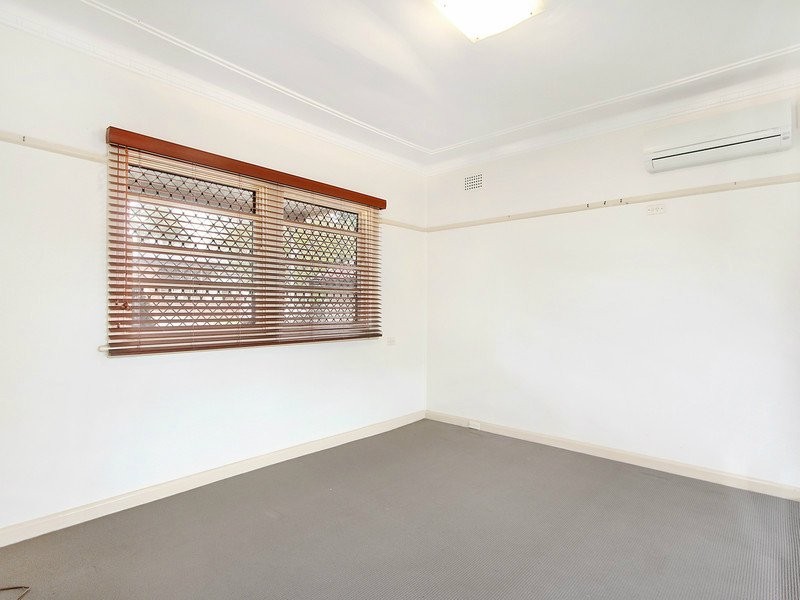 1 Charlotte Street, Merrylands NSW 2160