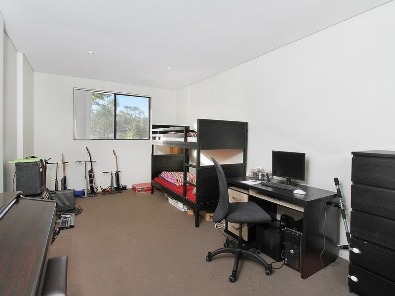 28/37-43 Balmoral Road, Northmead NSW 2152