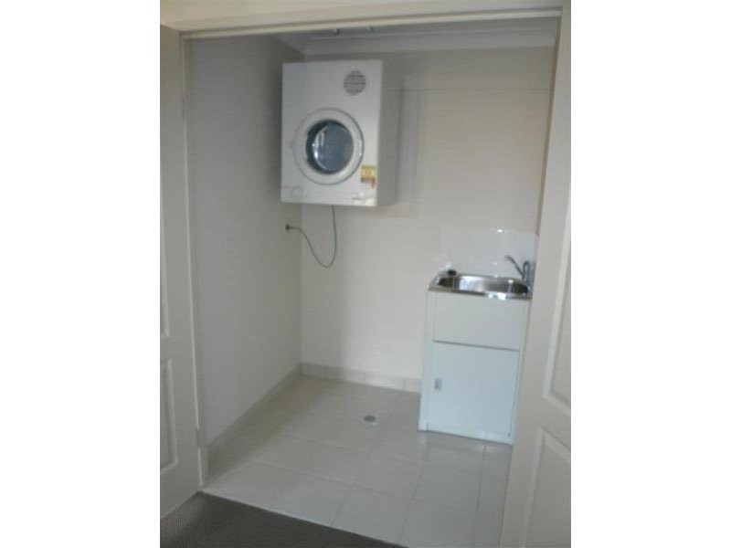 2/21-27 Cross Street, Guildford NSW 2161