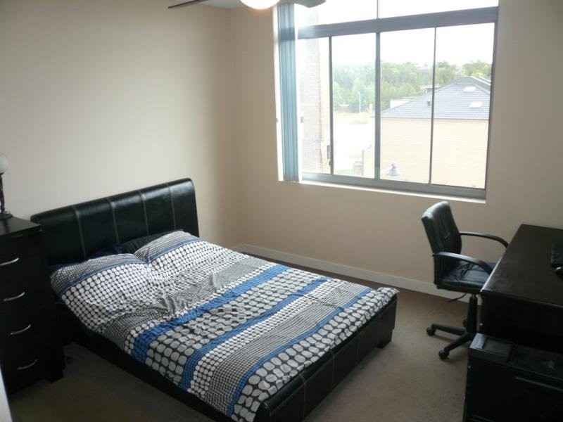 10/28 Brickworks Drive, Holroyd NSW 2142