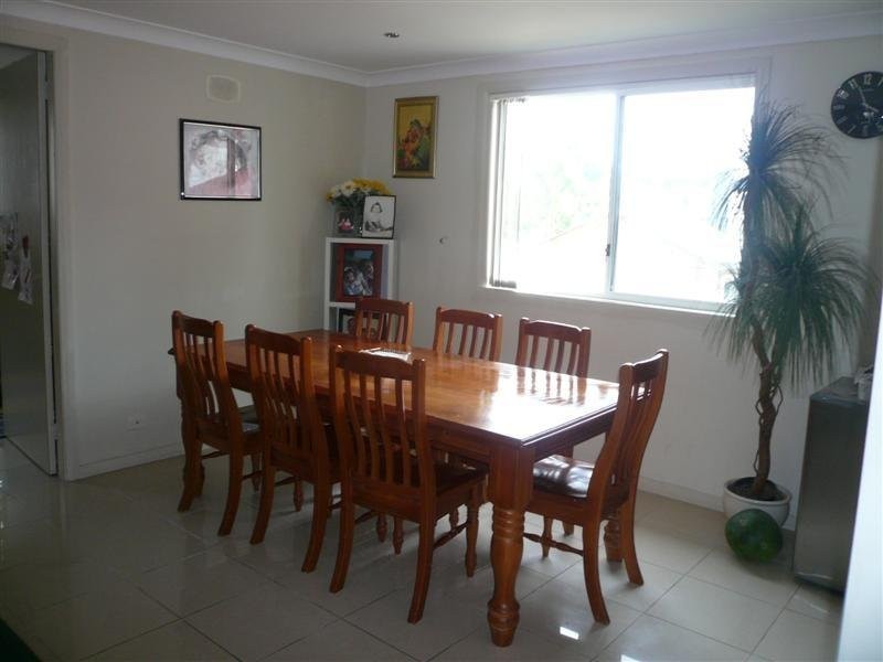 25 Hayes Avenue, Northmead NSW 2152