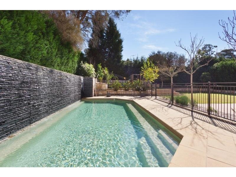 36 Kambah Place, West Pennant Hills NSW 2125