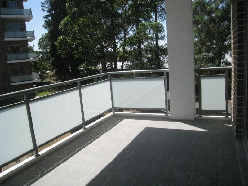 8-18 Briens Road, Northmead NSW 2152