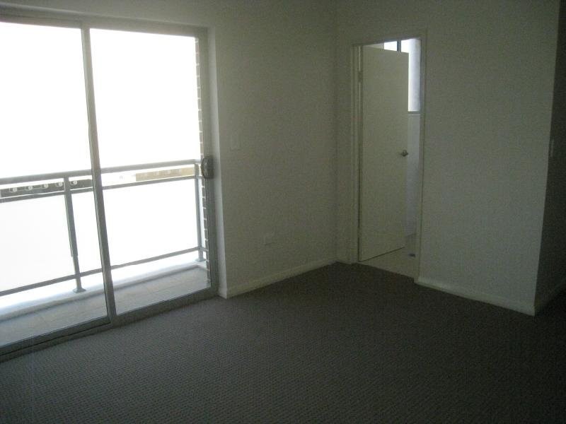 8-18 Briens Road, Northmead NSW 2152