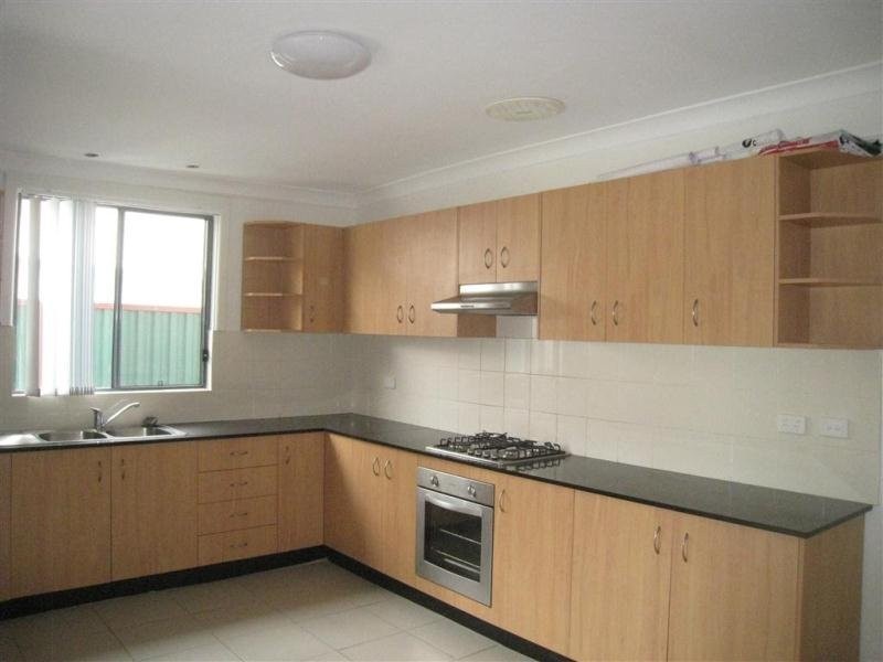 4 First Street, Granville NSW 2142