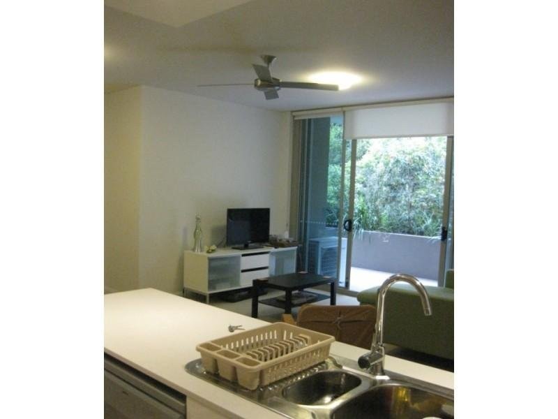 4 Duntroon Ave, St Leonards NSW 2065