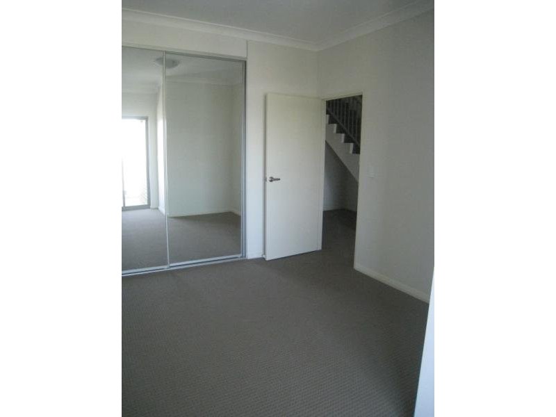 30/8-18 Briens rd, Northmead NSW 2152