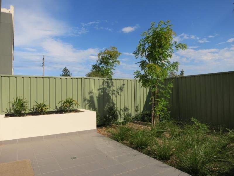 18-24 Murray, Northmead NSW 2152