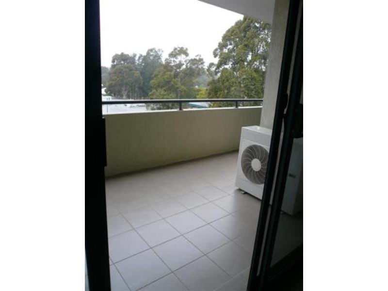 32-34 Mons Road, Westmead NSW 2145