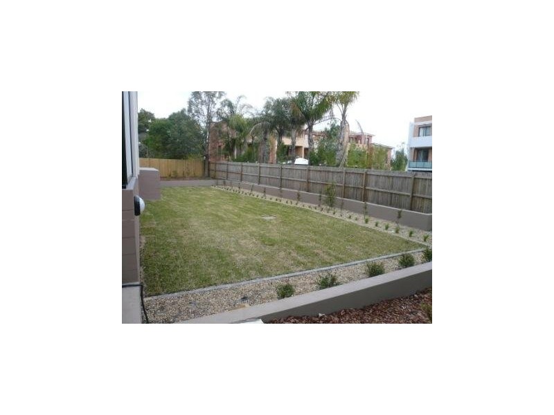 6/13-15 Lydbrook St, Westmead NSW 2145