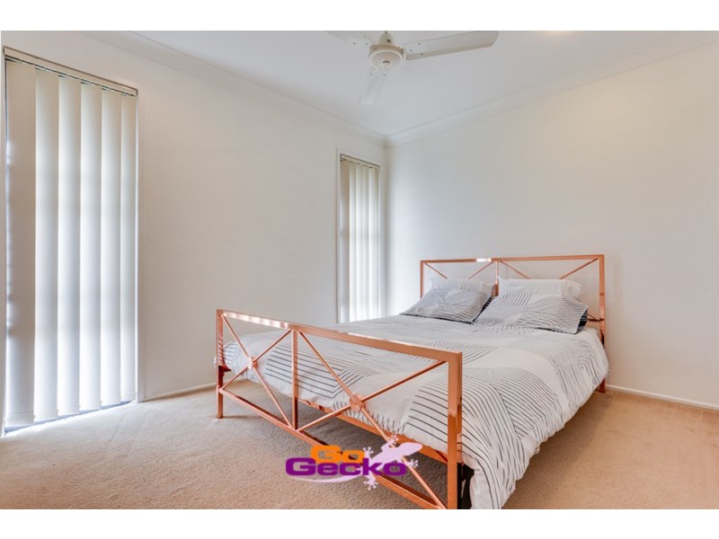 10 Goongarrie Crescent, Parkinson QLD 4115