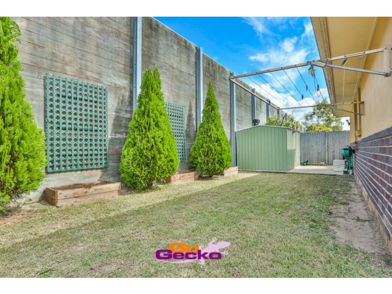 15 Kinchega Circuit, Parkinson QLD 4115