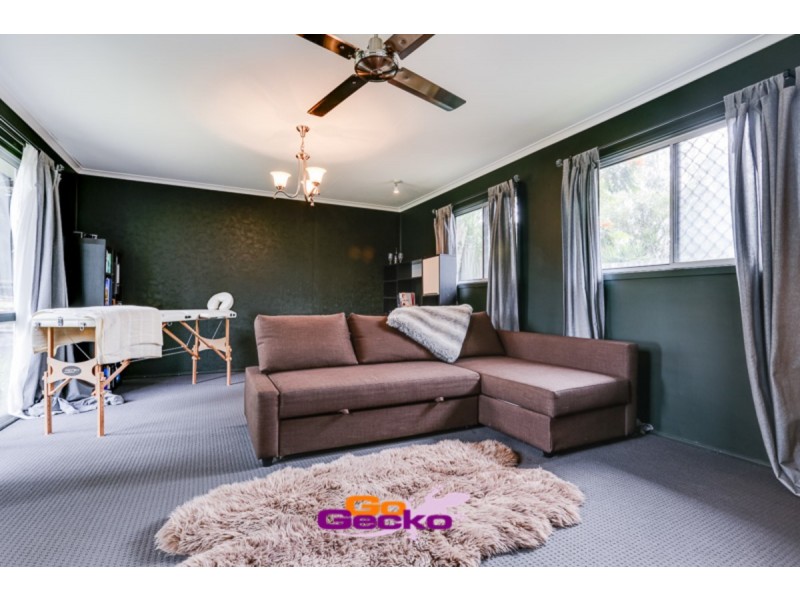 57 Gowan Road, Sunnybank Hills QLD 4109