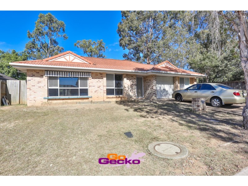 33 St James Street, Forest Lake QLD 4078