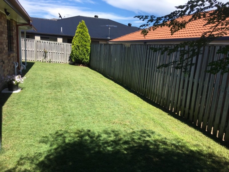 3 Naracoorte Place, Parkinson QLD 4115