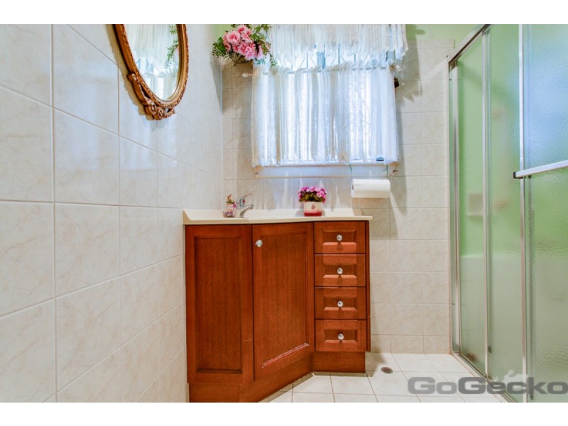 2 Merchiston Street, Acacia Ridge QLD 4110