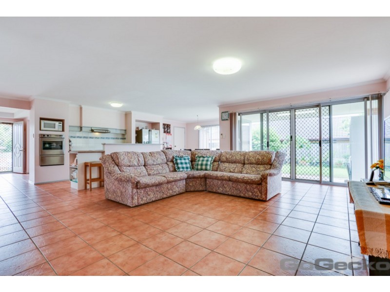 54 Lindfield Street, Parkinson QLD 4115