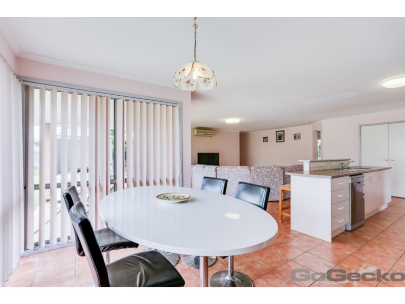 54 Lindfield Street, Parkinson QLD 4115
