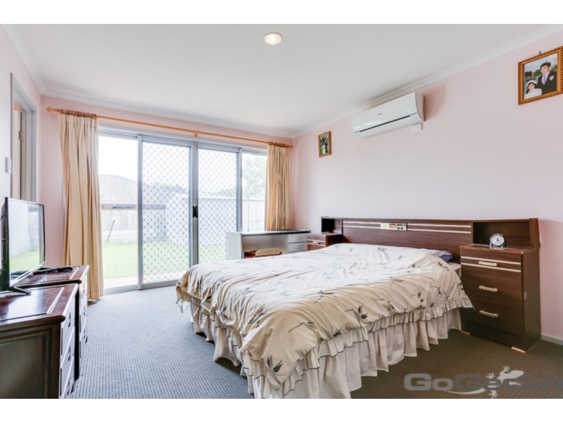 54 Lindfield Street, Parkinson QLD 4115