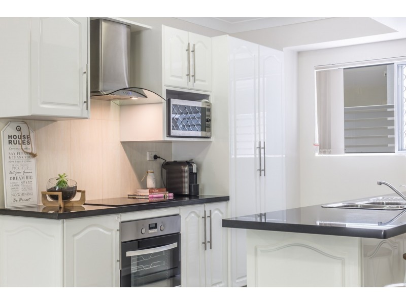 2/1021 Boundary Road, Coopers Plains QLD 4108