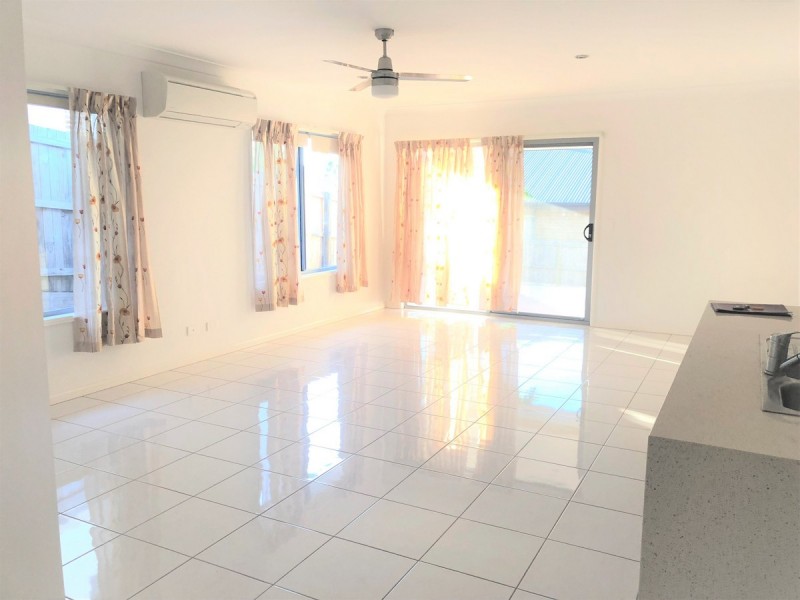 12 De Luchi Street, Carseldine QLD 4034