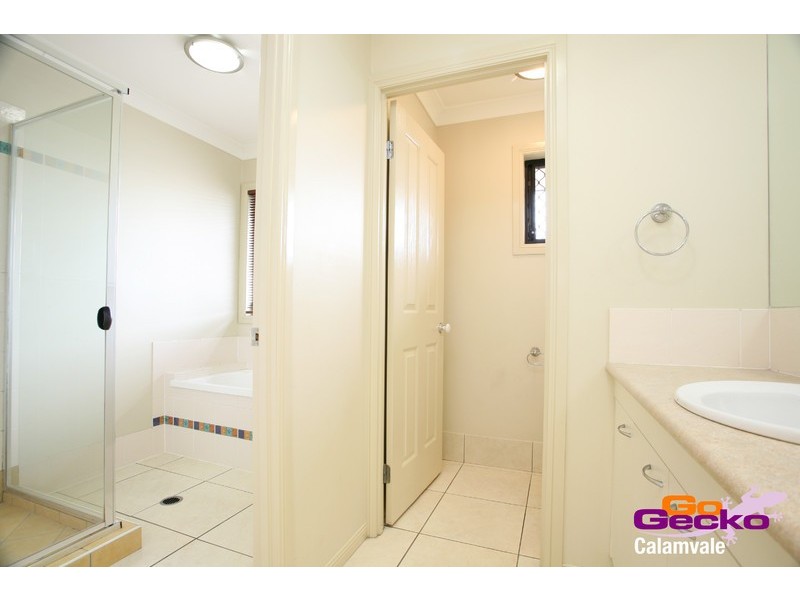 7 Apsley Crescent, Parkinson QLD 4115