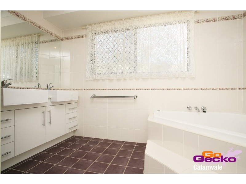 50 Semper Place, Calamvale QLD 4116