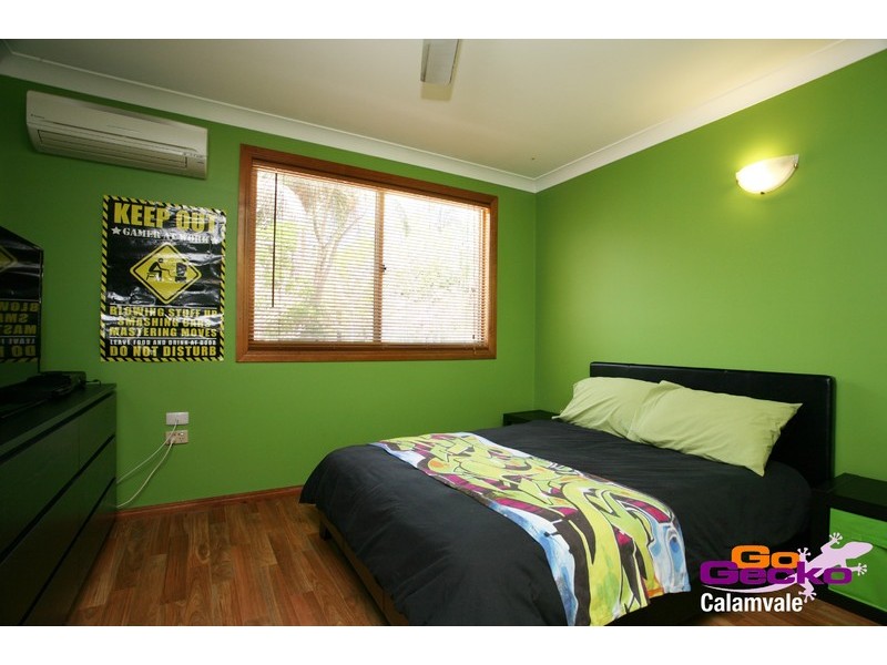 33 Kensington Drive, Munruben QLD 4125