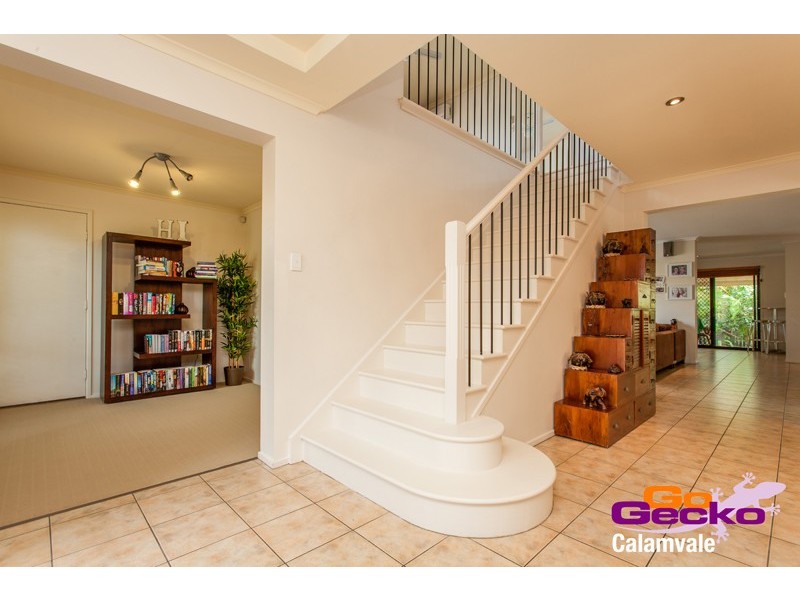 11 Warranilla Street, Parkinson QLD 4115