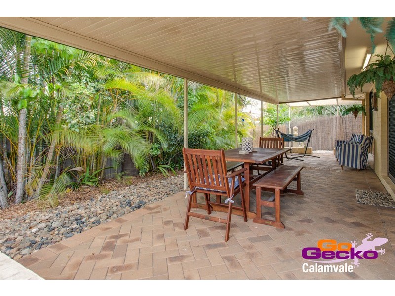 11 Warranilla Street, Parkinson QLD 4115