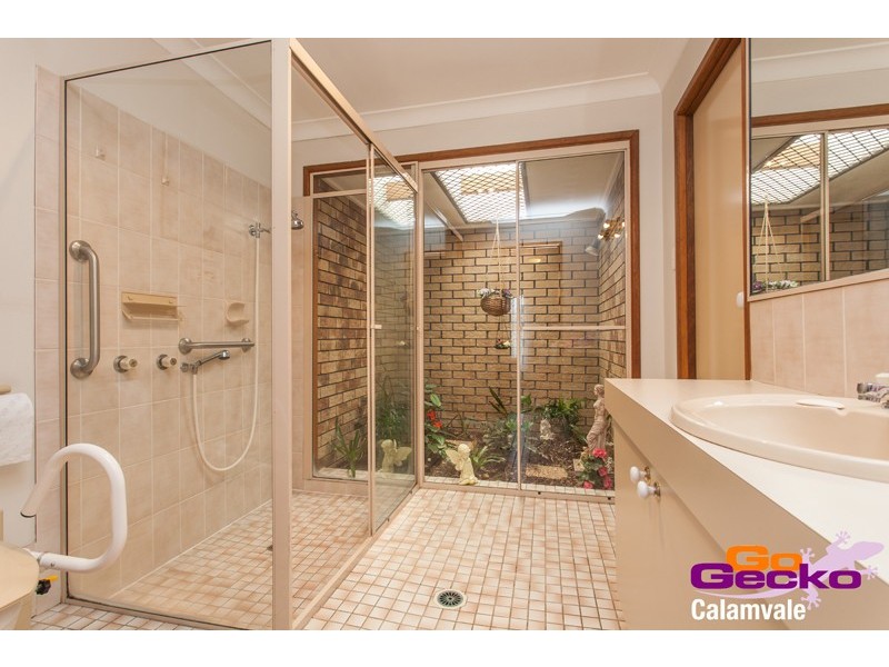 5 Chenin Street, Calamvale QLD 4116