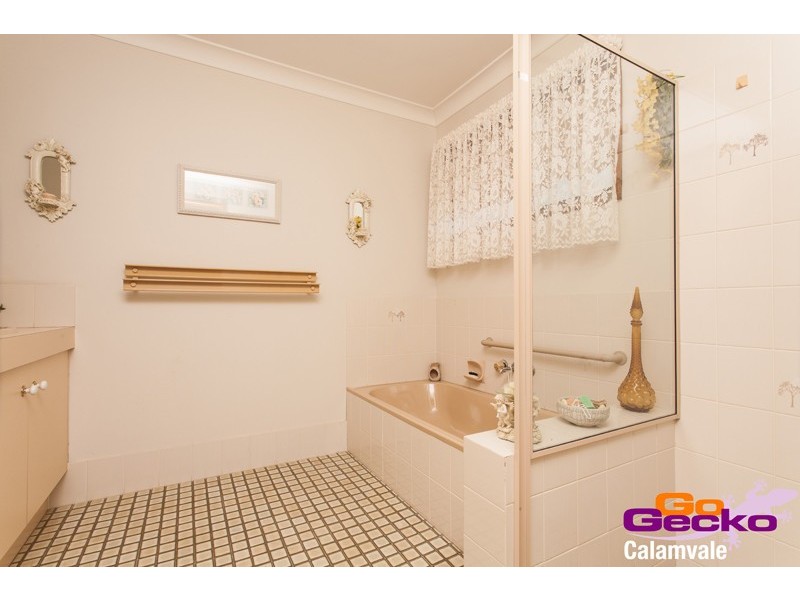 5 Chenin Street, Calamvale QLD 4116