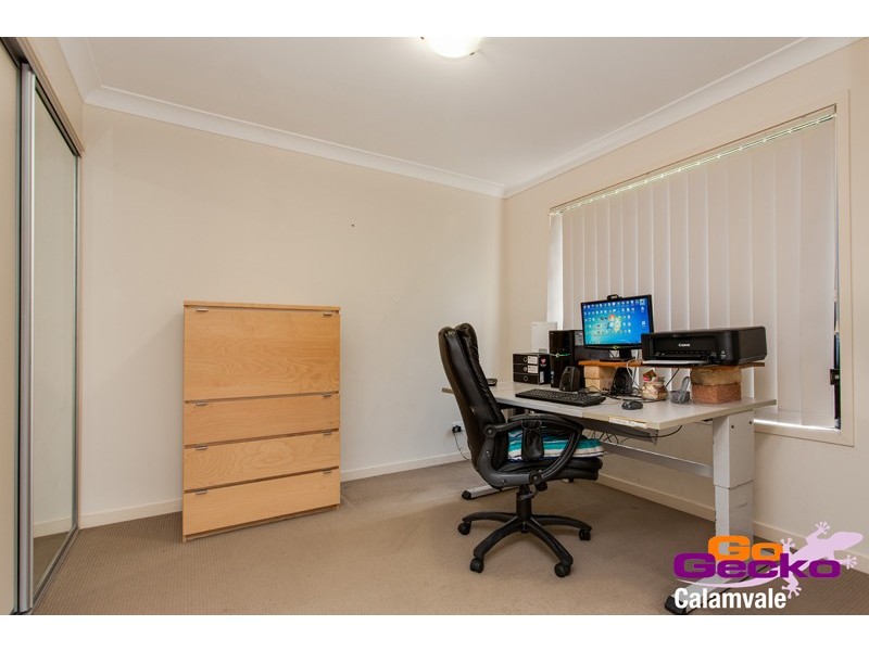 6 Girraween Cres, Parkinson QLD 4115